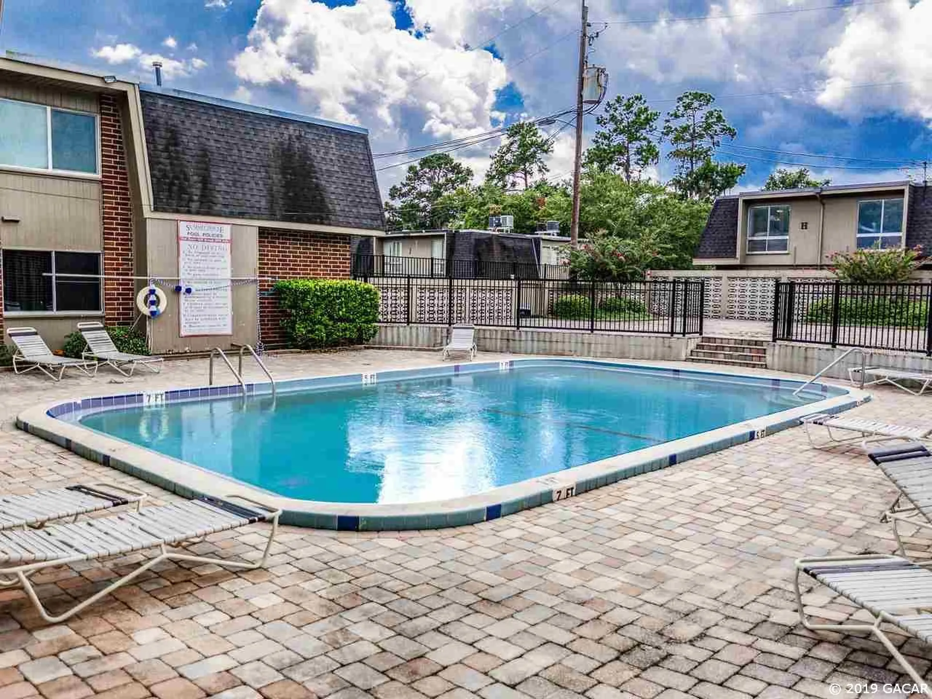 1700 SW 16th Court Gainesville FL 32608