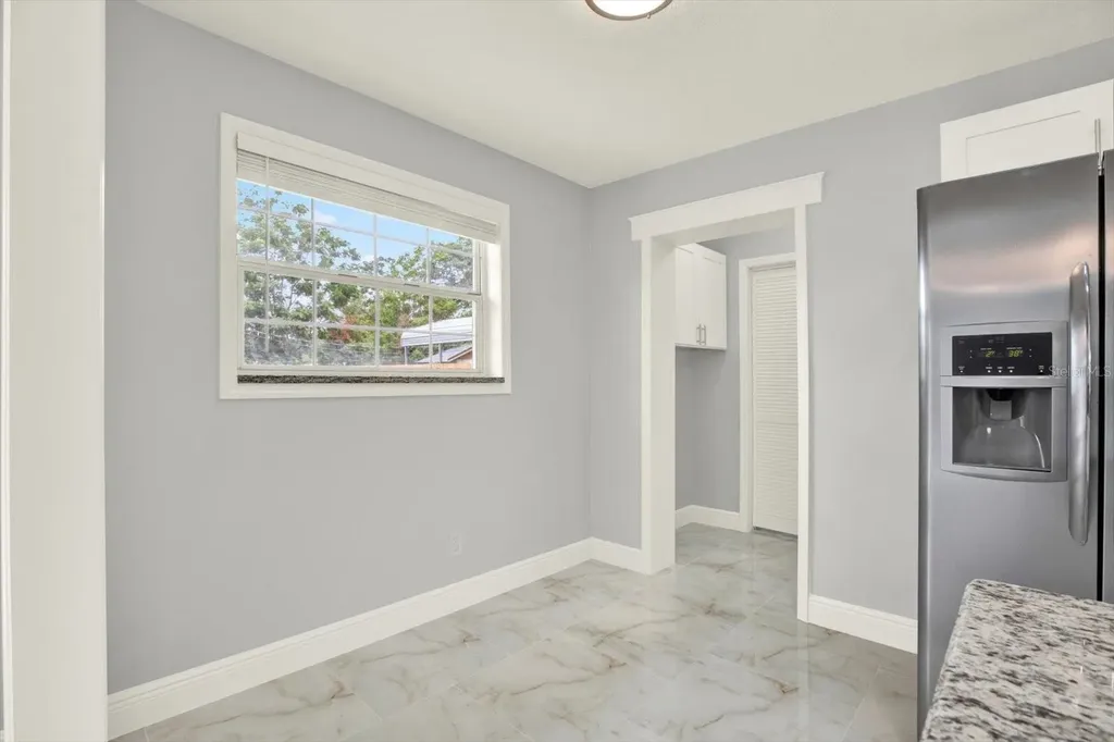 4521 Tarpon Drive Tampa FL 33617