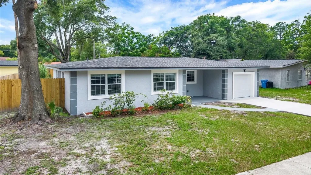 4521 Tarpon Drive Tampa FL 33617