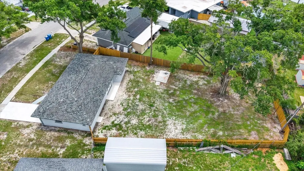 4521 Tarpon Drive Tampa FL 33617