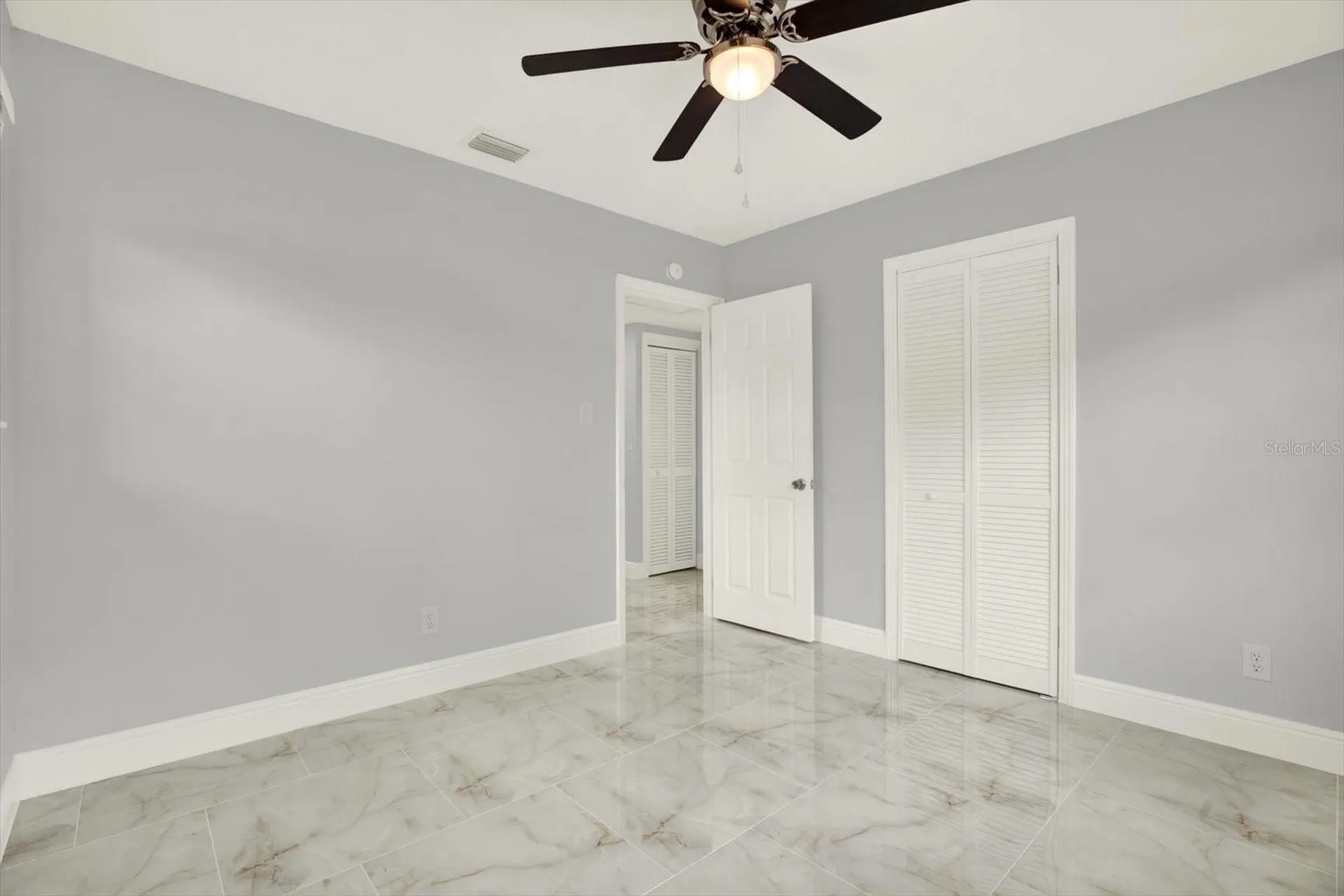 4521 Tarpon Drive Tampa FL 33617