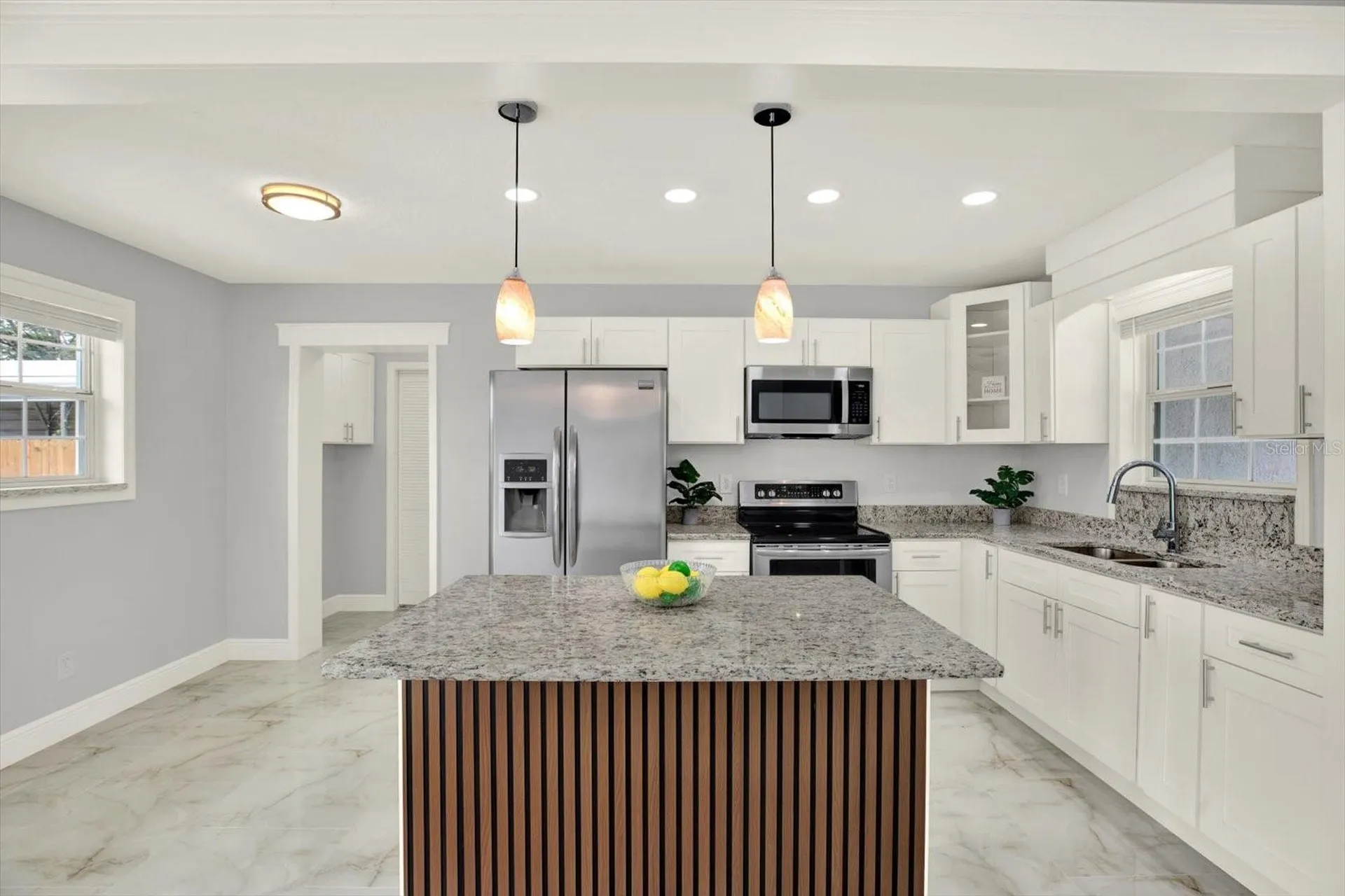 4521 Tarpon Drive Tampa FL 33617