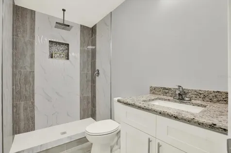 4521 Tarpon Drive Tampa FL 33617