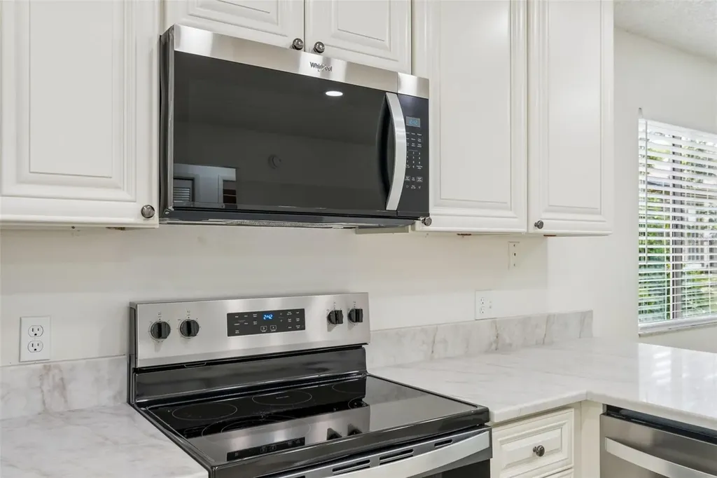 2945 Grovewood Boulevard Palm Harbor FL 34683