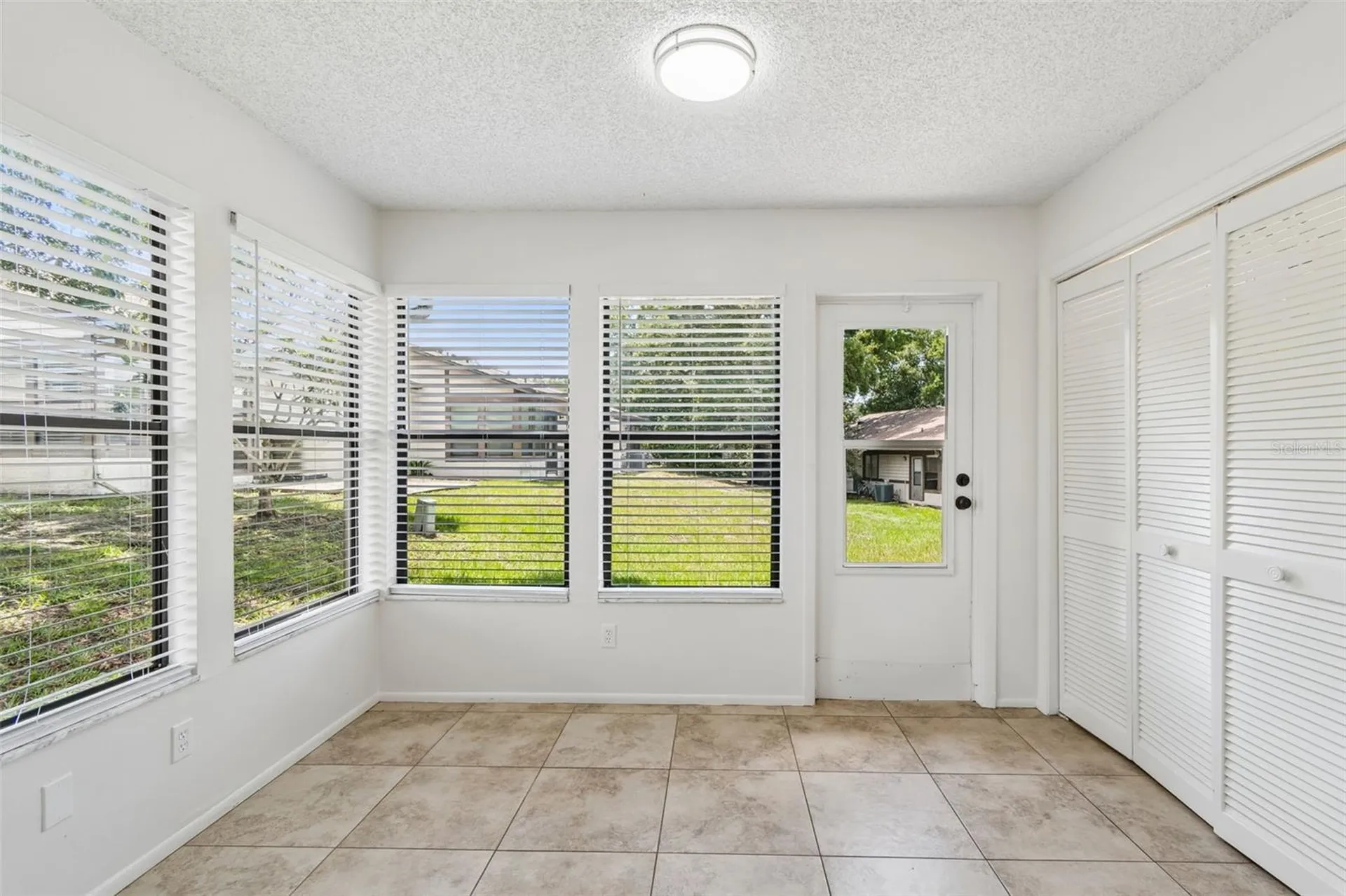 2945 Grovewood Boulevard Palm Harbor FL 34683