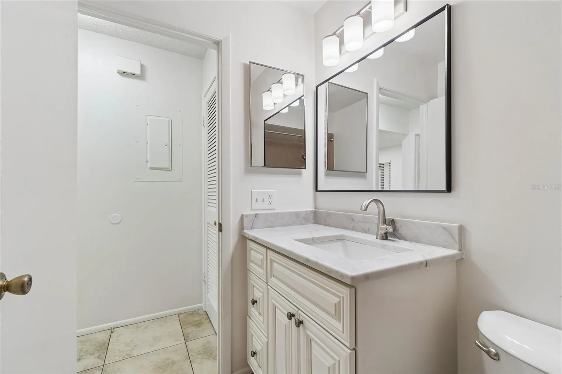 2945 Grovewood Boulevard Palm Harbor FL 34683