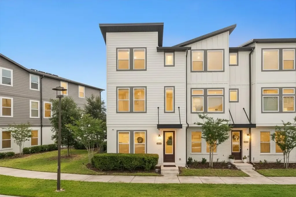 12551 Willstatter Avenue Orlando FL 32827