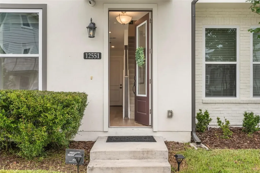 12551 Willstatter Avenue Orlando FL 32827