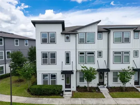 12551 Willstatter Avenue Orlando FL 32827
