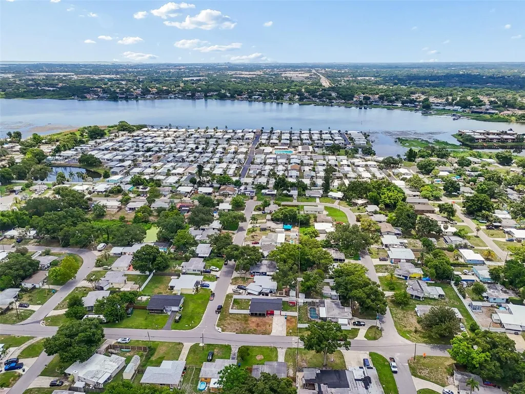 11136 104th Street Largo FL 33773