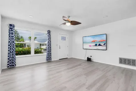 3715 98th Avenue N Pinellas Park FL 33782