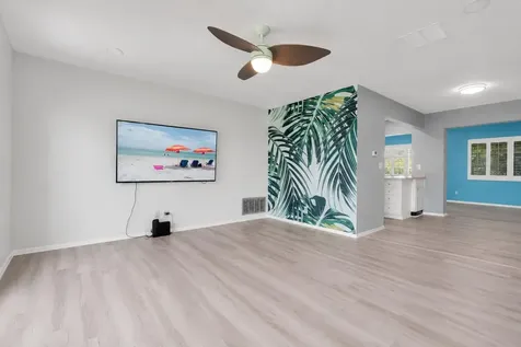3715 98th Avenue N Pinellas Park FL 33782