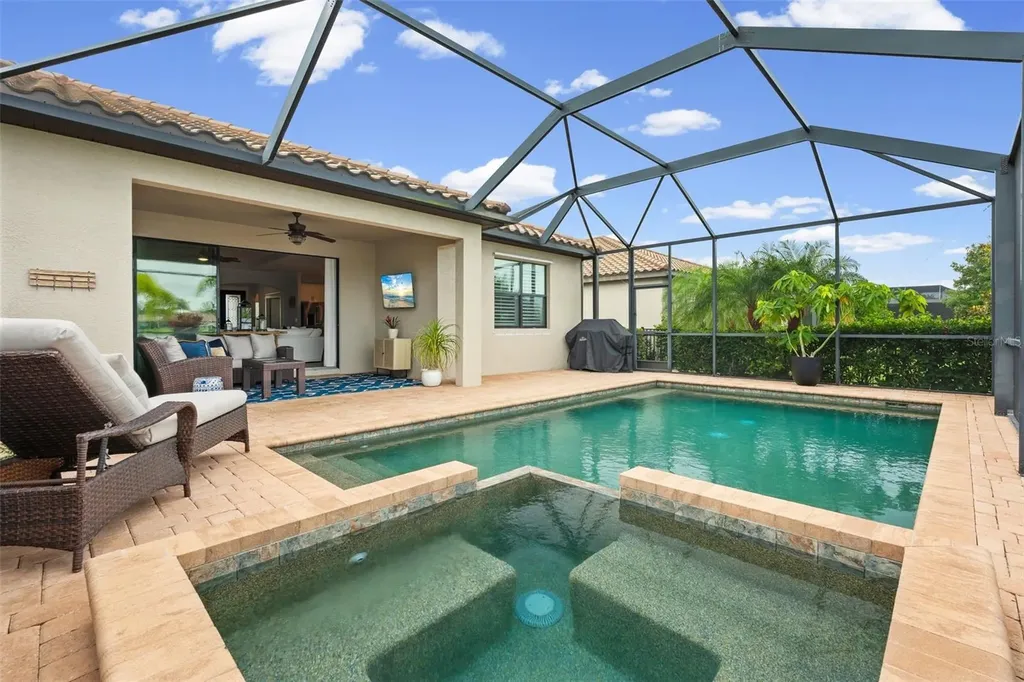 6522 Rosehill Farm Run Bradenton FL 34211