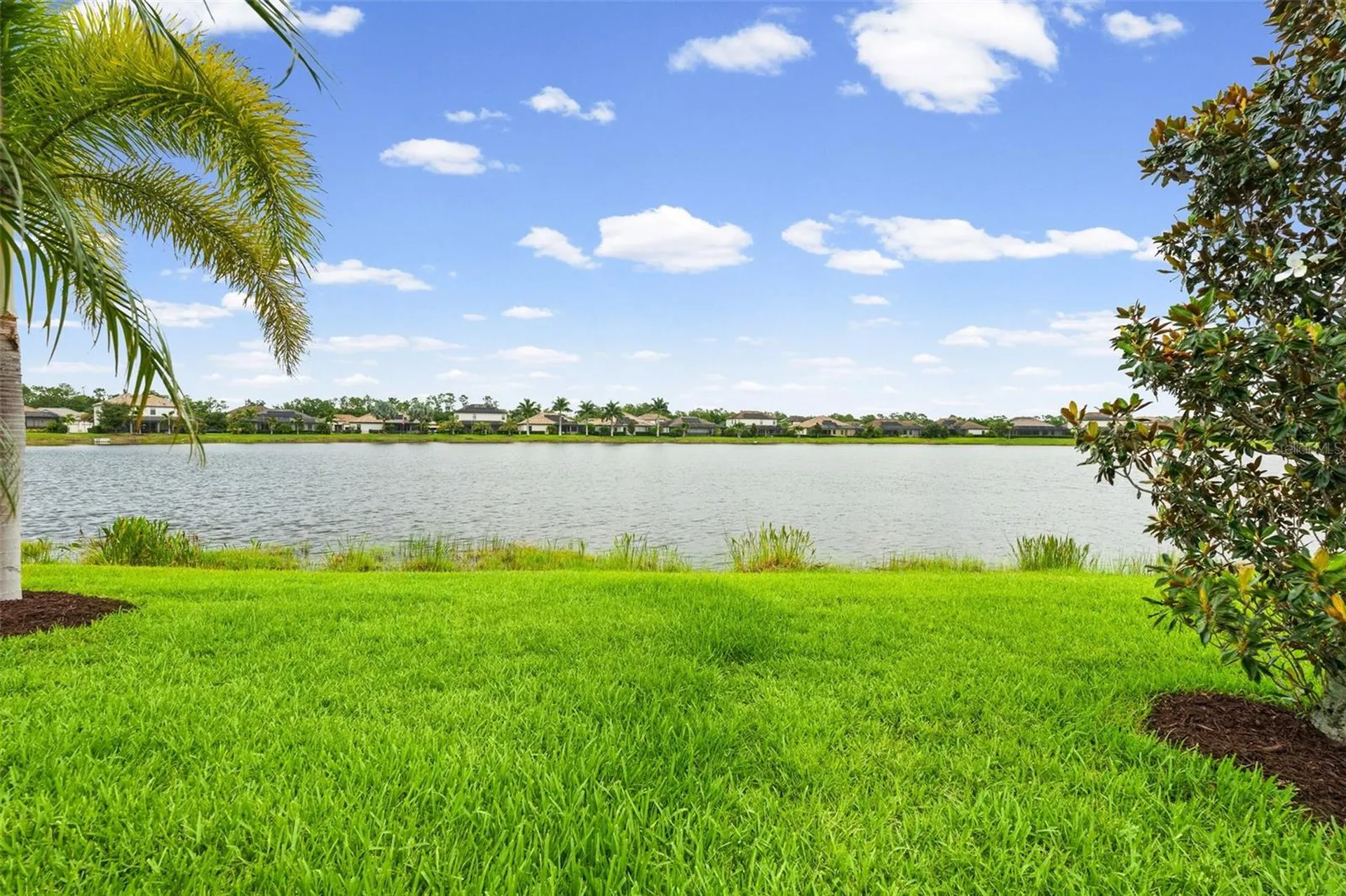 6522 Rosehill Farm Run Bradenton FL 34211