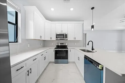 224 Chiquita Boulevard N Cape Coral FL 33993