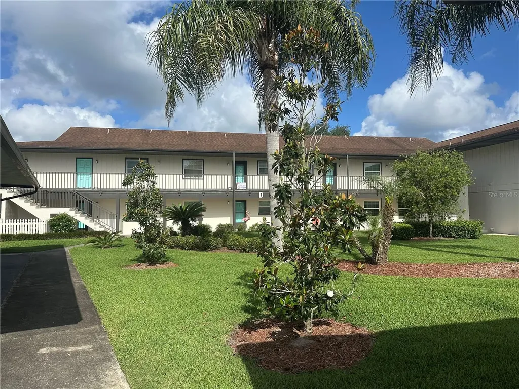 1640 Juno Trail Astor FL 32102