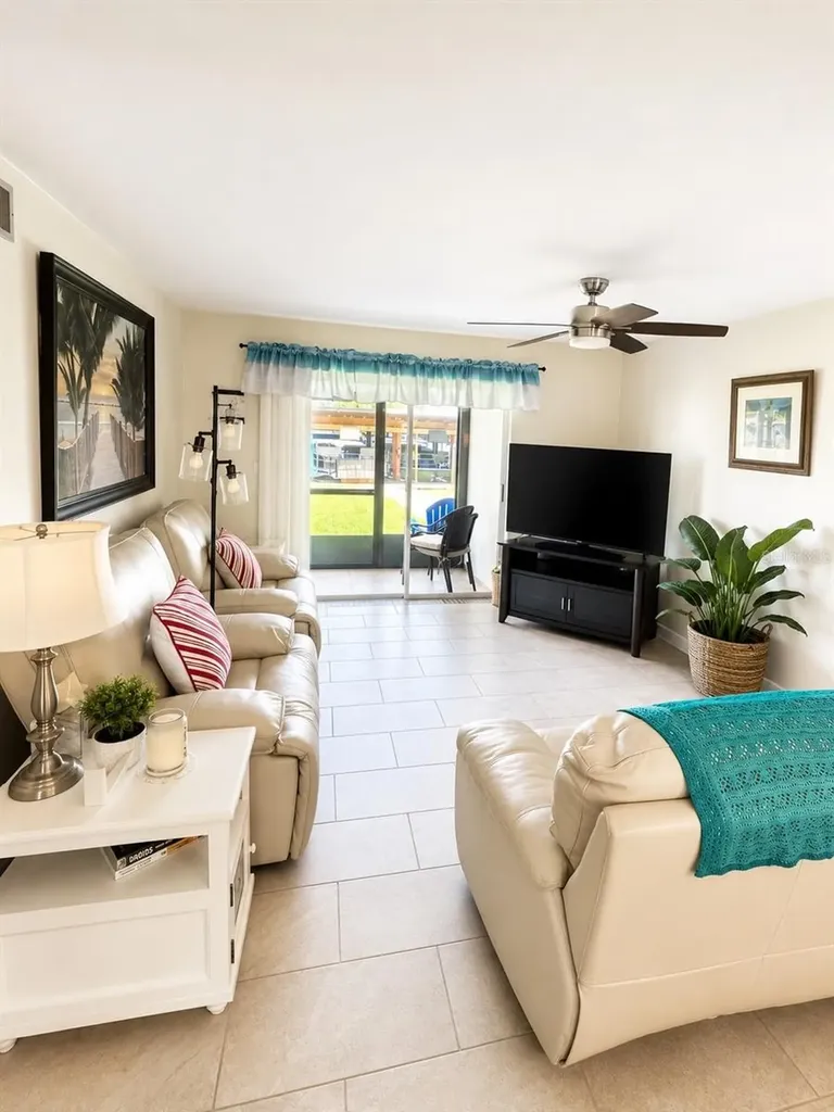 1640 Juno Trail Astor FL 32102