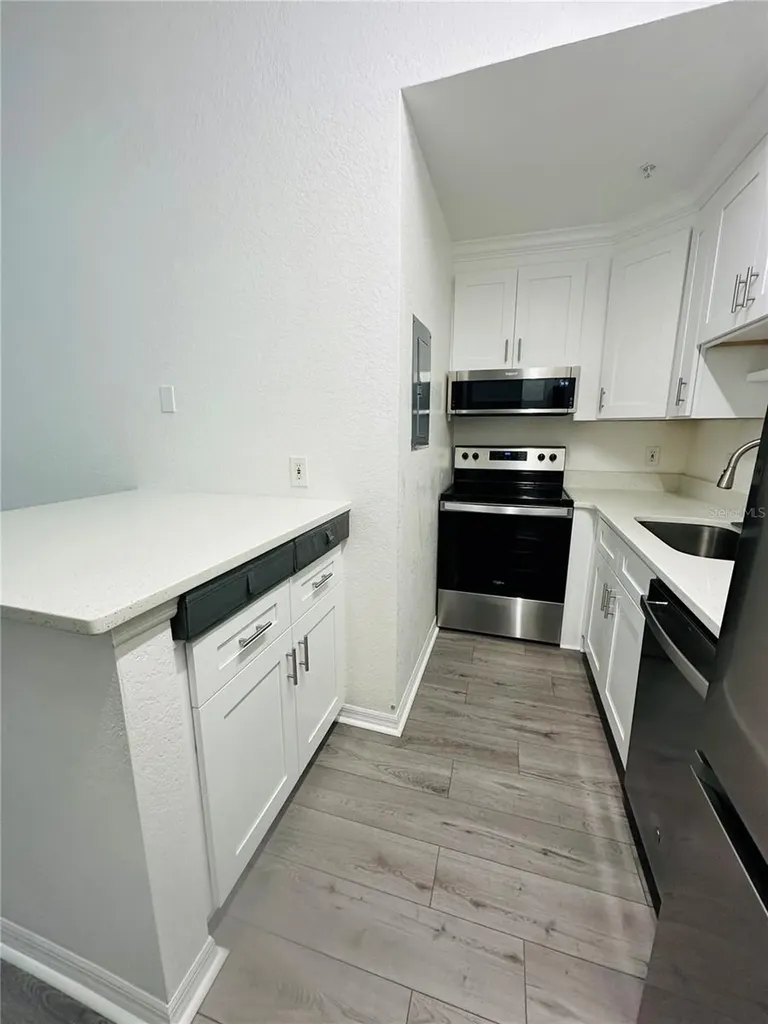 6328 Raleigh Street Orlando FL 32835