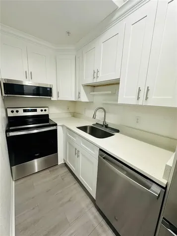 6328 Raleigh Street Orlando FL 32835