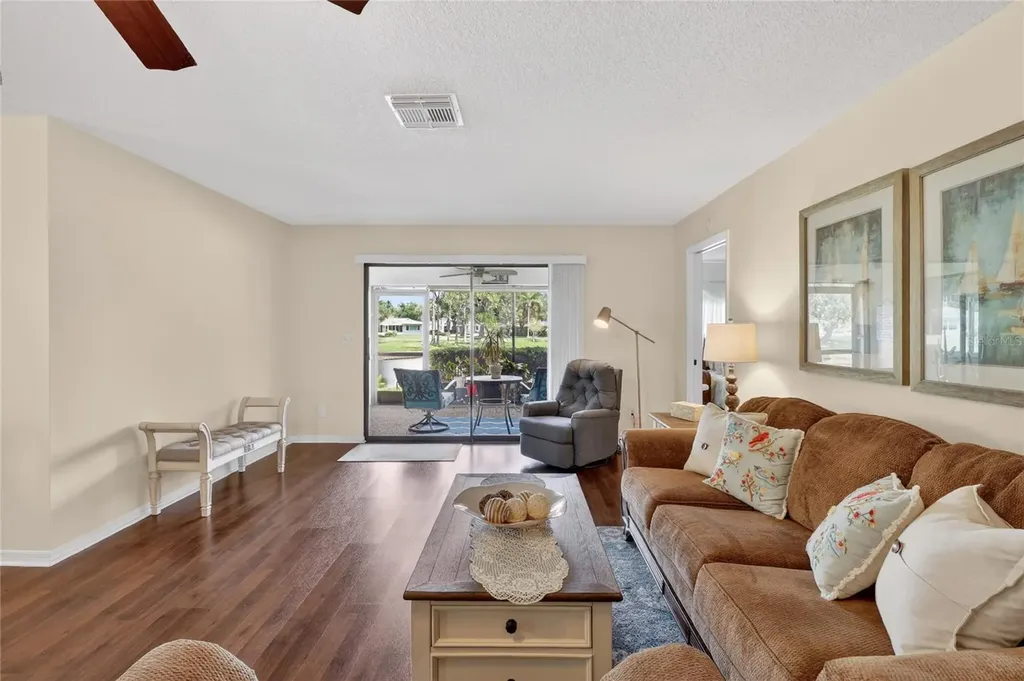 2106 Harringay Street Sun City Center FL 33573