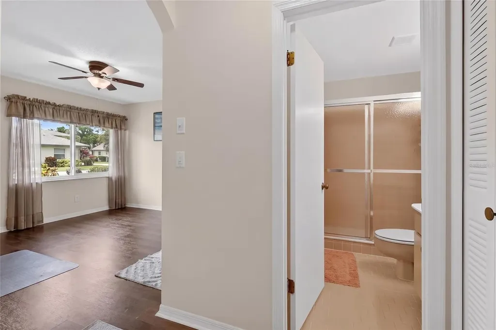 2106 Harringay Street Sun City Center FL 33573