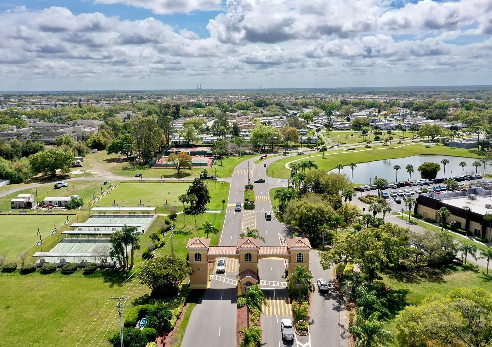2106 Harringay Street Sun City Center FL 33573