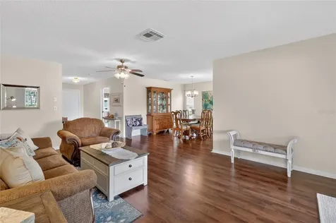 2106 Harringay Street Sun City Center FL 33573