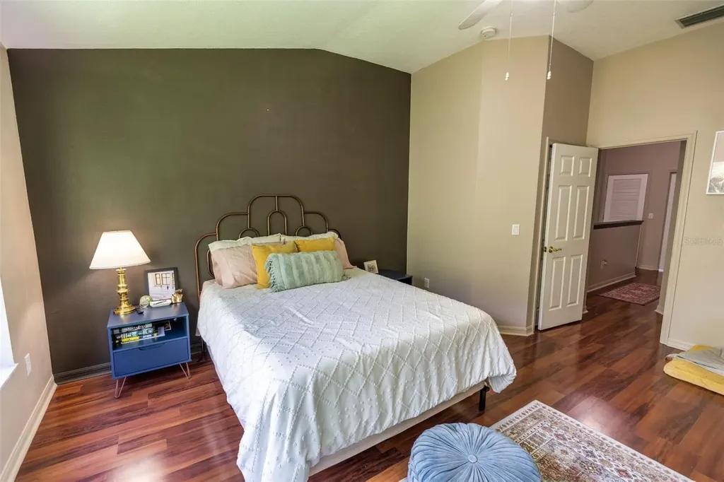 18958 Duquesne Drive Tampa FL 33647