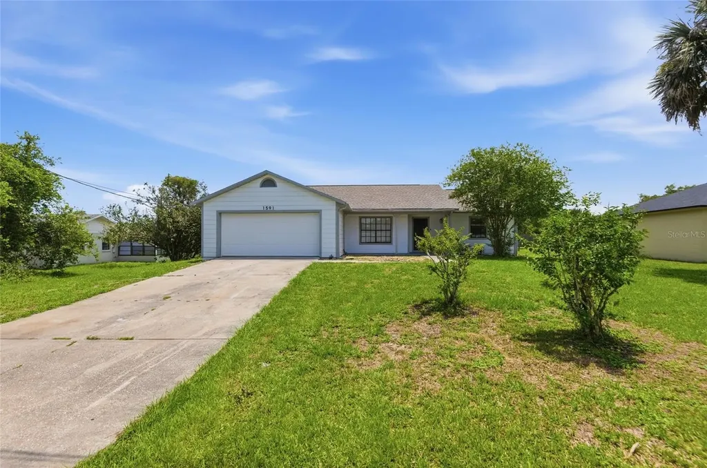 1591 Malaluka Street Deltona FL 32725
