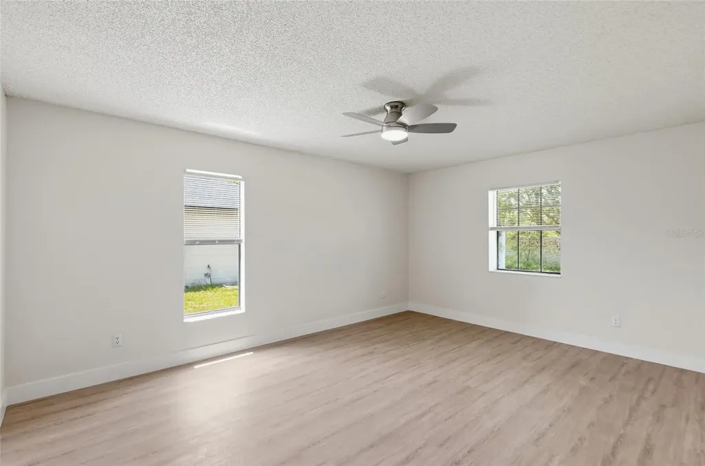 1591 Malaluka Street Deltona FL 32725