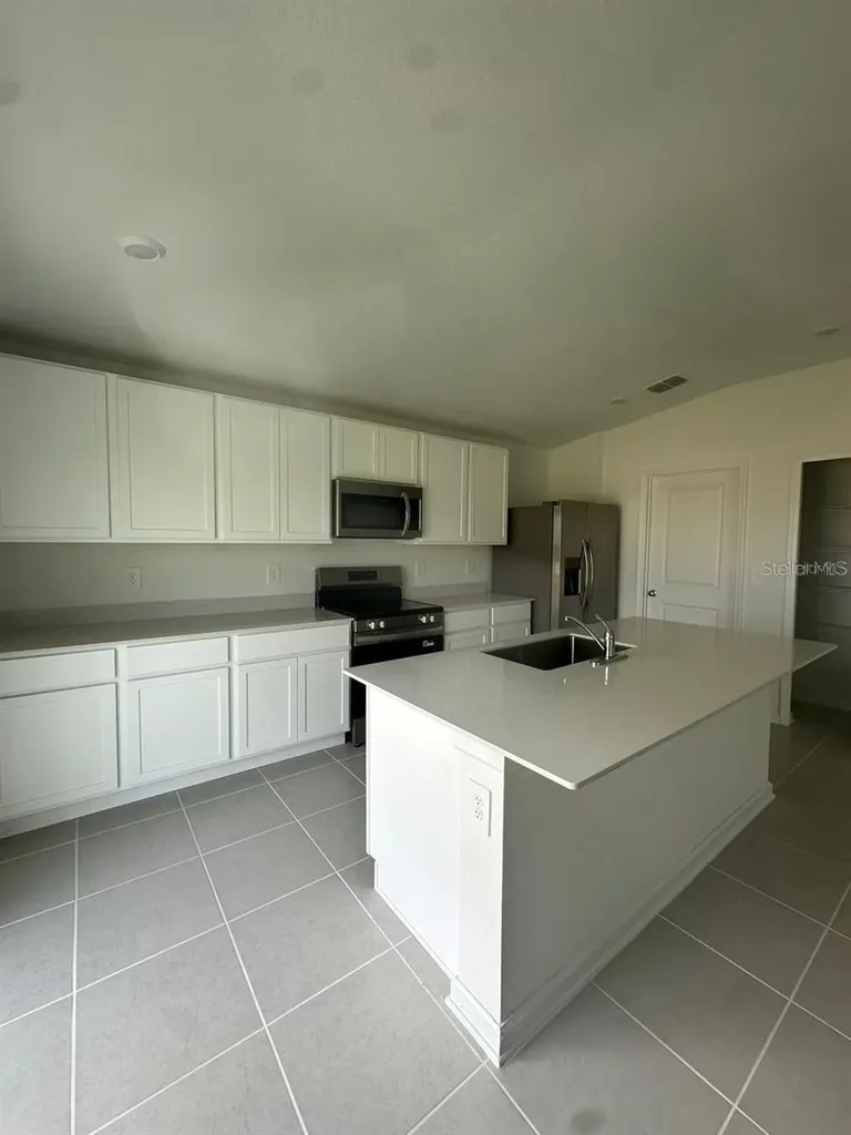 2366 Mckinley Drive Lake Wales FL 33853