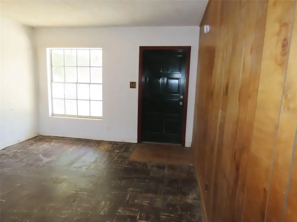 3911 W Leila Avenue Tampa FL 33616