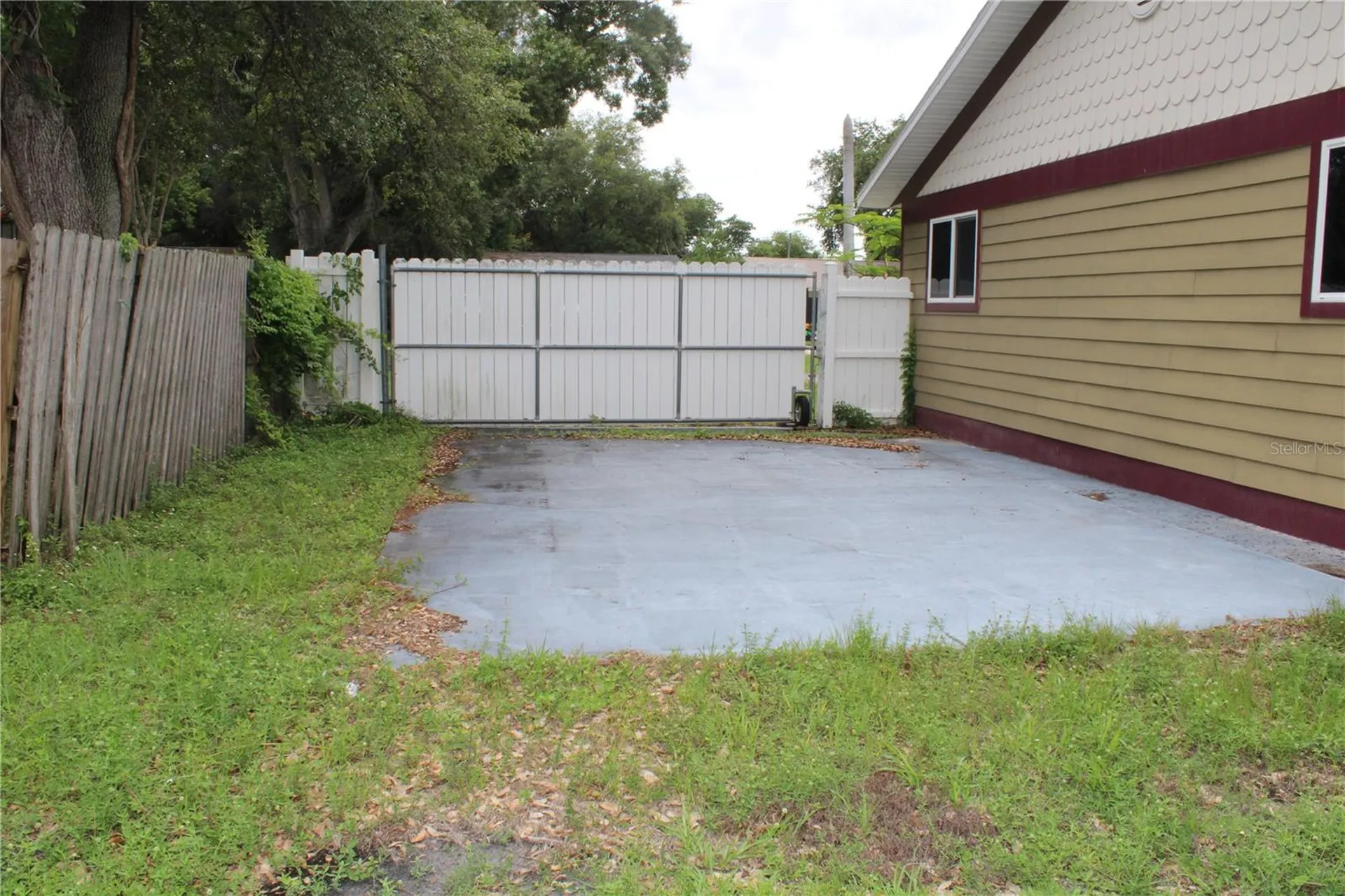 7987 63rd Street N Pinellas Park FL 33781