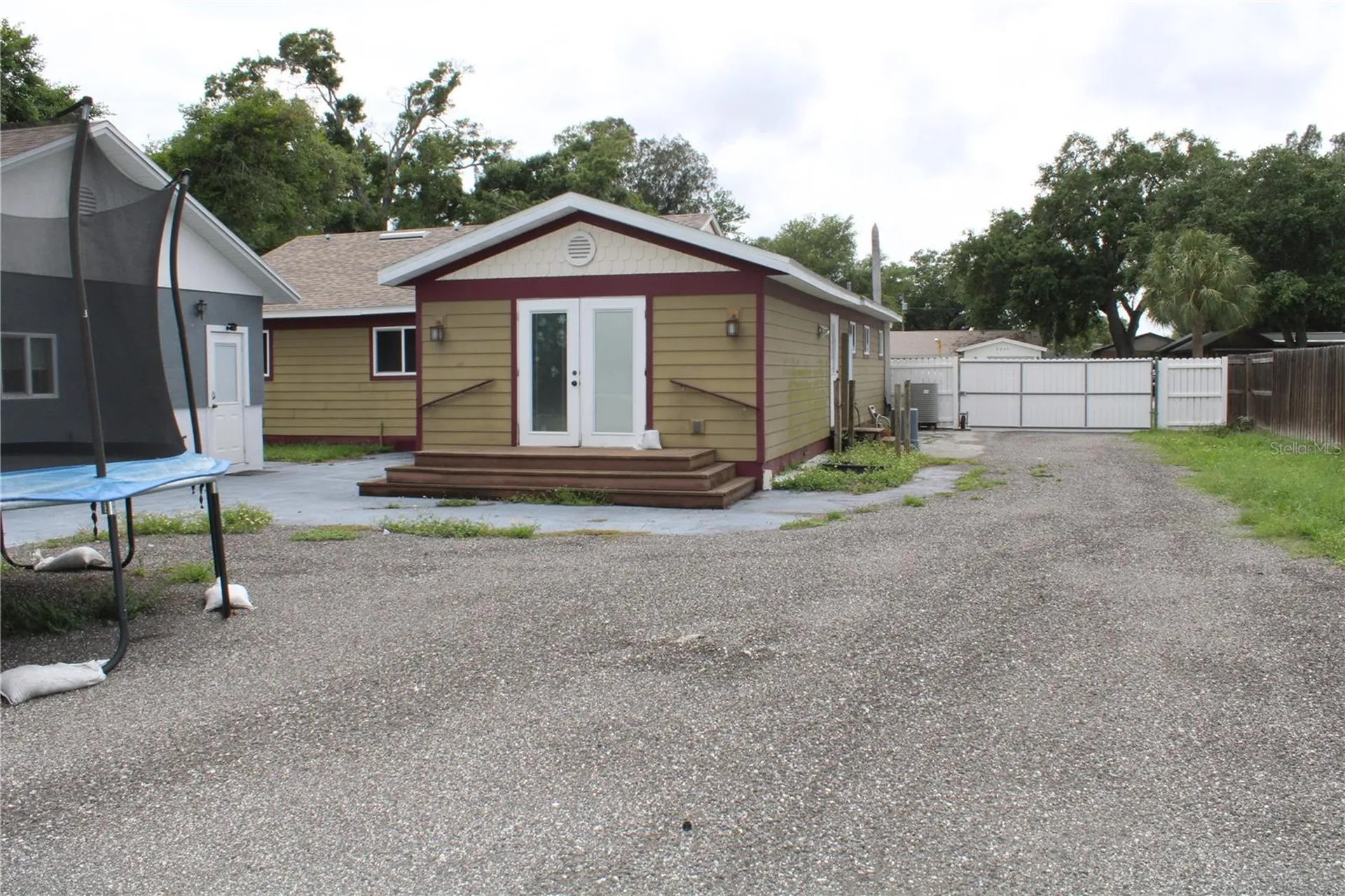 7987 63rd Street N Pinellas Park FL 33781