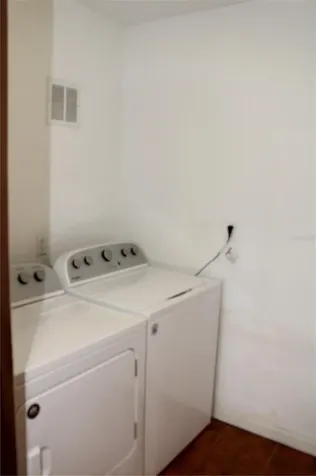 7987 63rd Street N Pinellas Park FL 33781