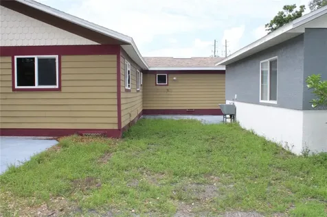 7987 63rd Street N Pinellas Park FL 33781