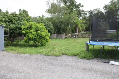7987 63rd Street N Pinellas Park FL 33781