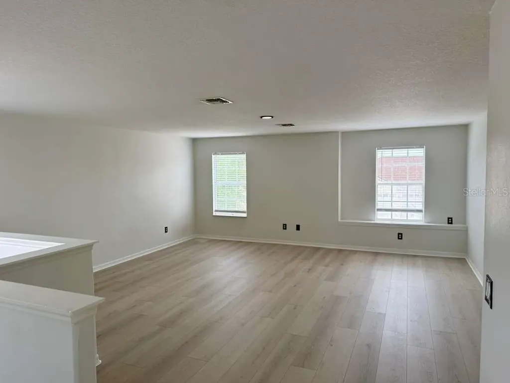 13832 Hawk Lake Drive Orlando FL 32837