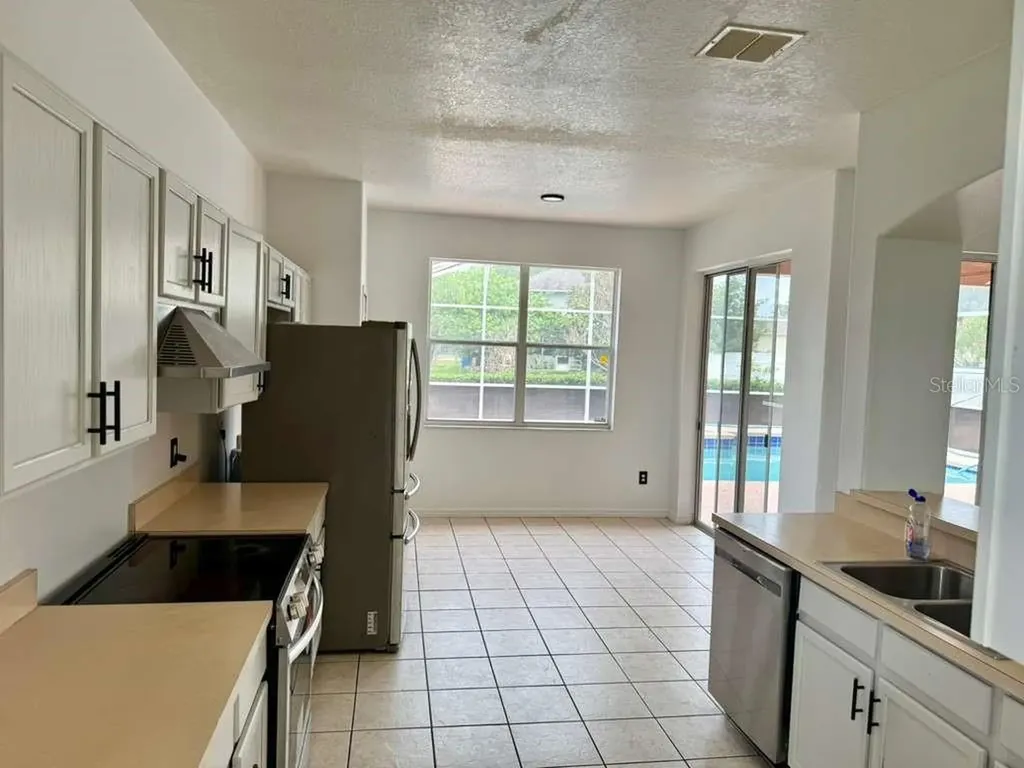 13832 Hawk Lake Drive Orlando FL 32837