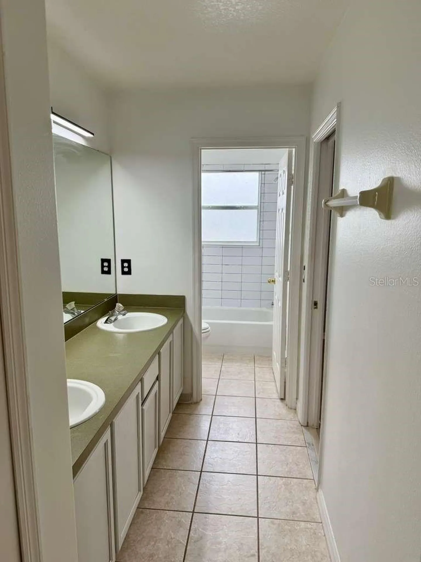 13832 Hawk Lake Drive Orlando FL 32837