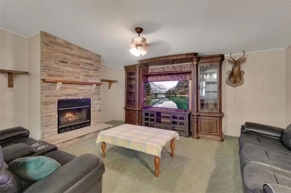 38846 Forest Drive Eustis FL 32736