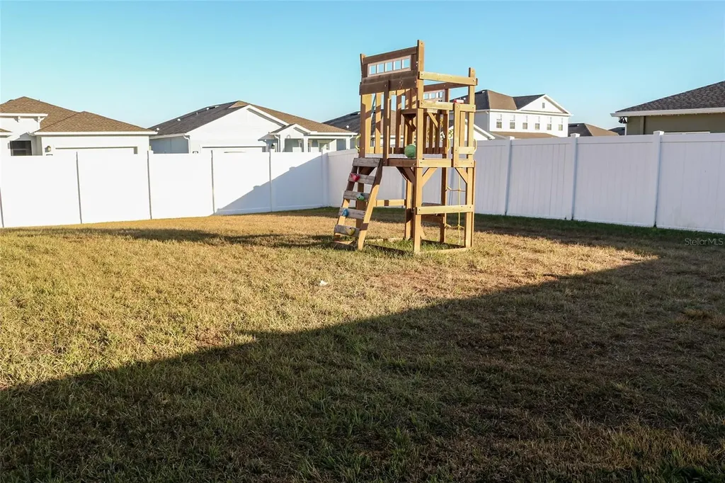 6405 Pebblebrooke Way Zephyrhills FL 33541