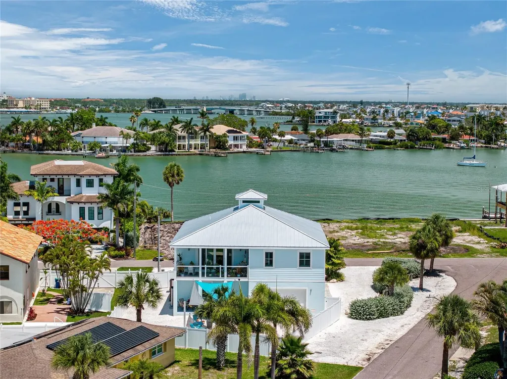 15808 Redington Drive Redington Beach FL 33708