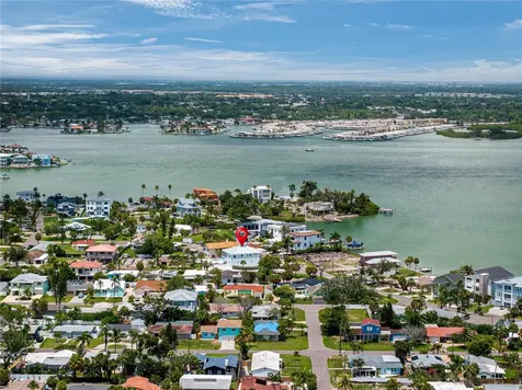 15808 Redington Drive Redington Beach FL 33708