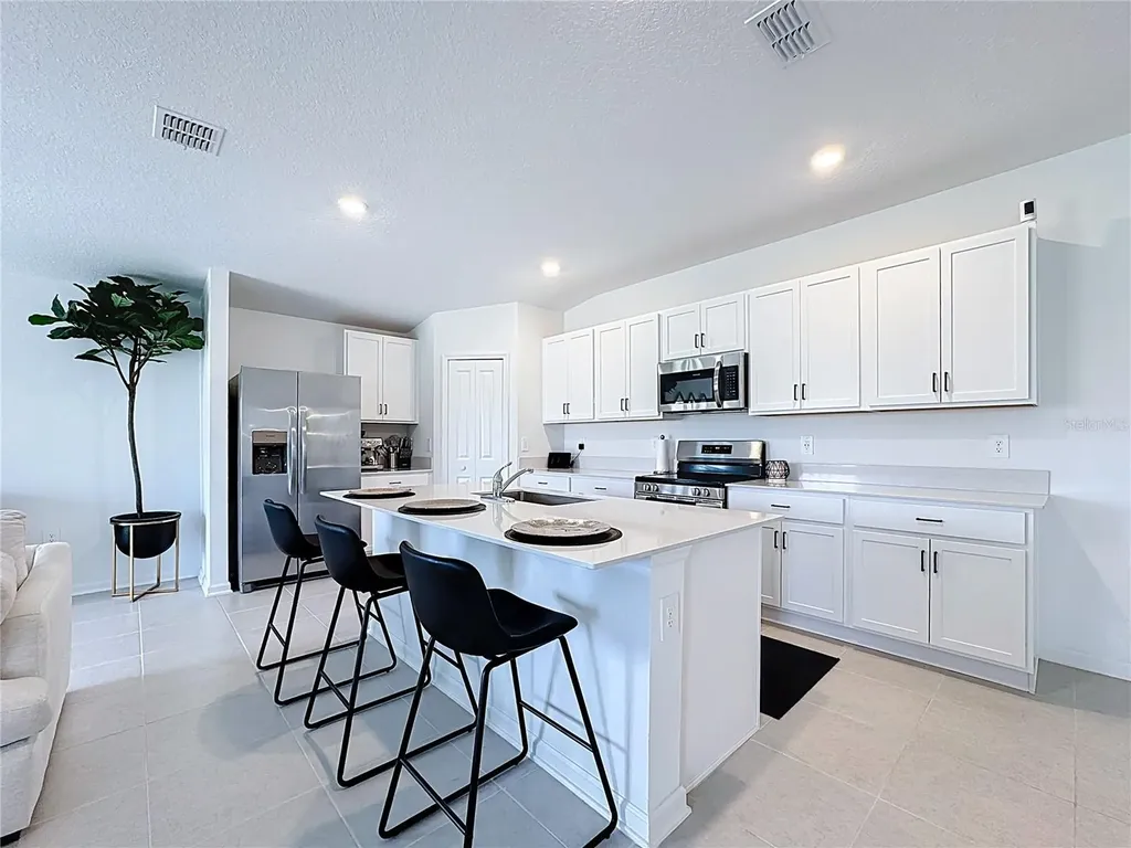 5023 Barnet Drive Davenport FL 33837