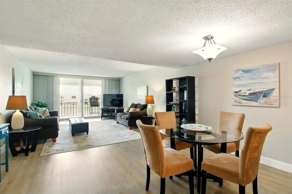 7625 Sun Island Drive S South Pasadena FL 33707