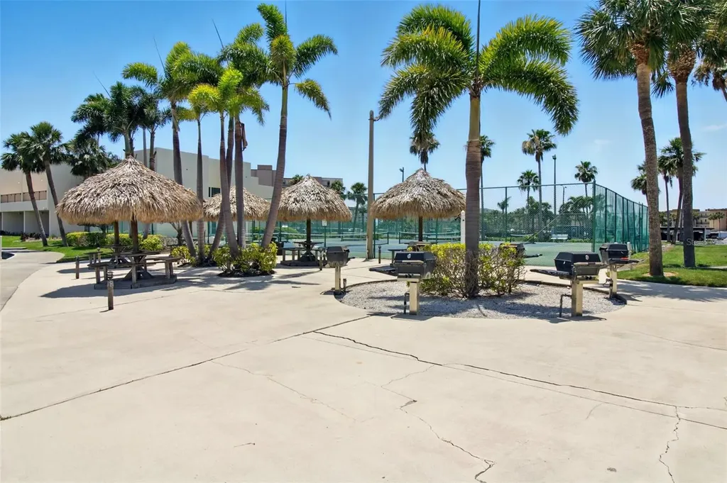 7625 Sun Island Drive S South Pasadena FL 33707