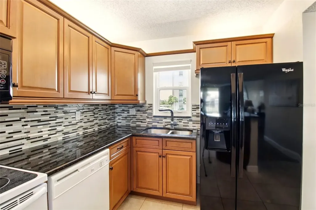 7625 Sun Island Drive S South Pasadena FL 33707