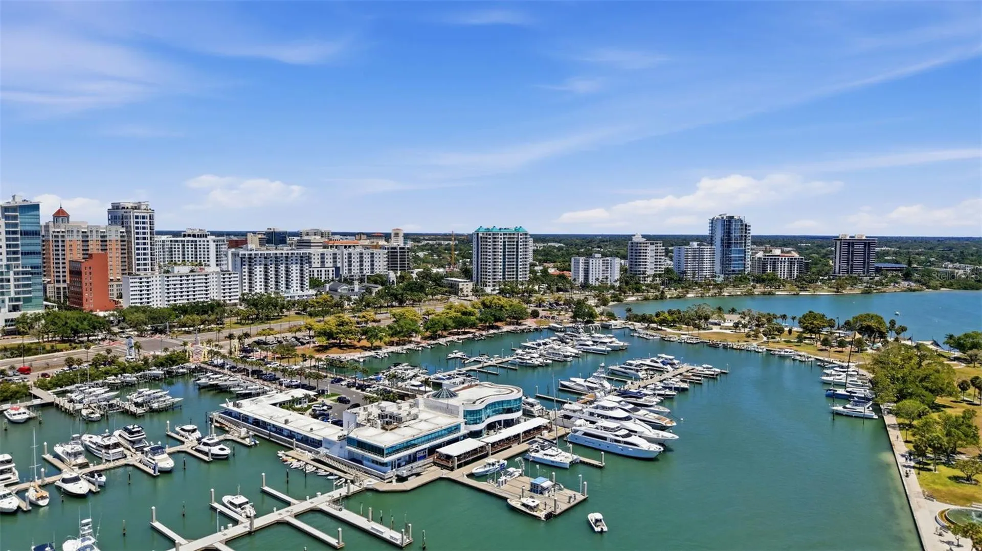 33 S Gulfstream Avenue Sarasota FL 34236