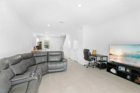 8865 Daybreak Street Sarasota FL 34241